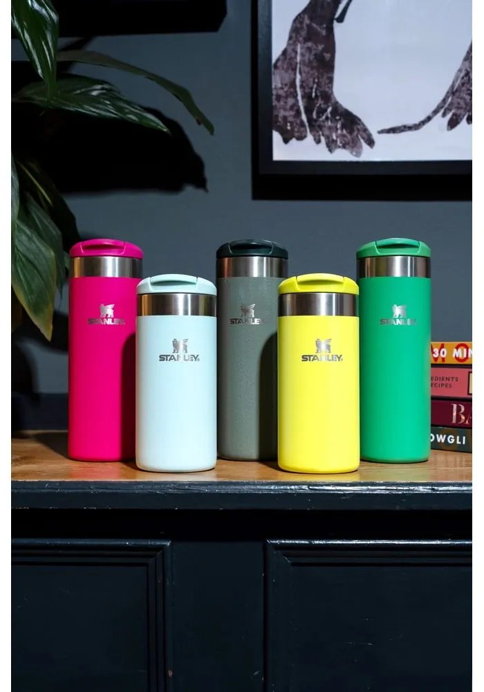 Tazza termica verde in acciaio inox 470 ml AeroLight™ Transit Hammer Tone Green – Stanley