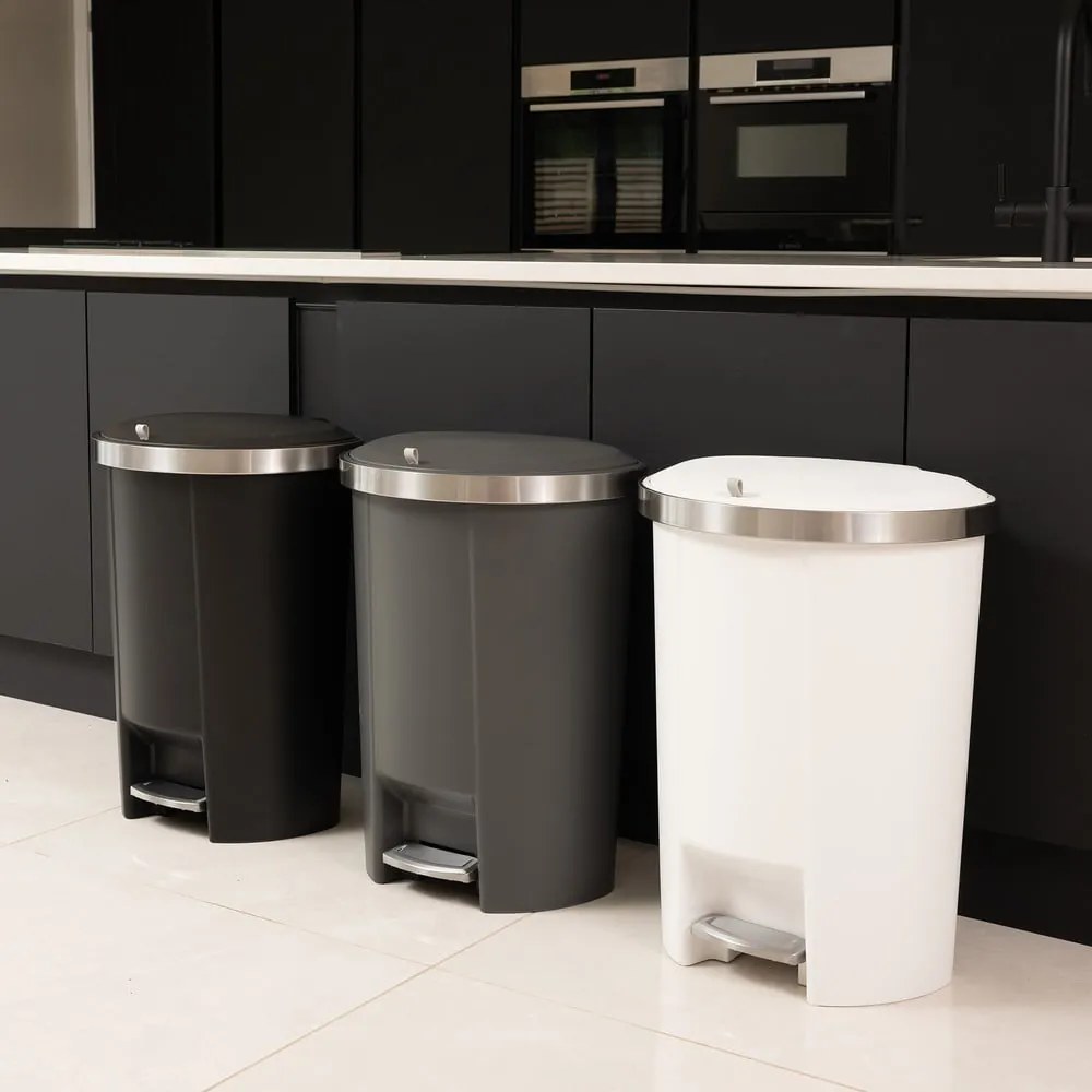 Cestino per la spazzatura in plastica bianco con pedale 50 l – Addis