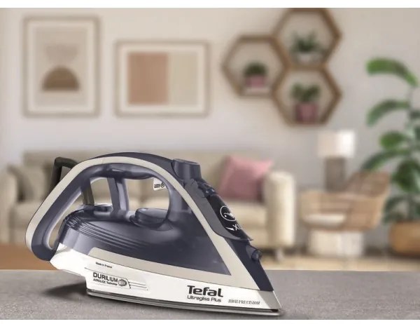 Tefal - Ferro a vapore ULTRAGLISS PLUS 2800W/230V blu