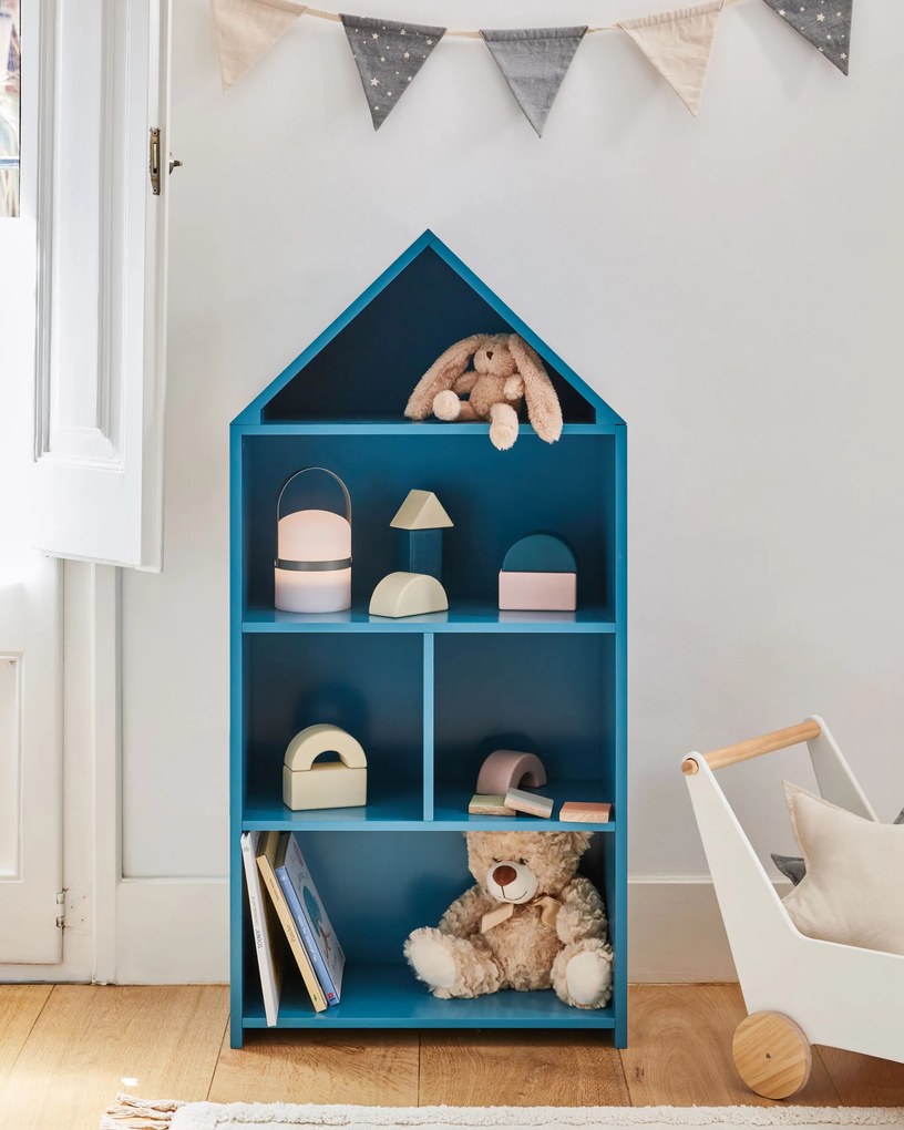 Kave Home - Libreria a casetta per bambini Celeste in MDF blu 50 x 105 cm