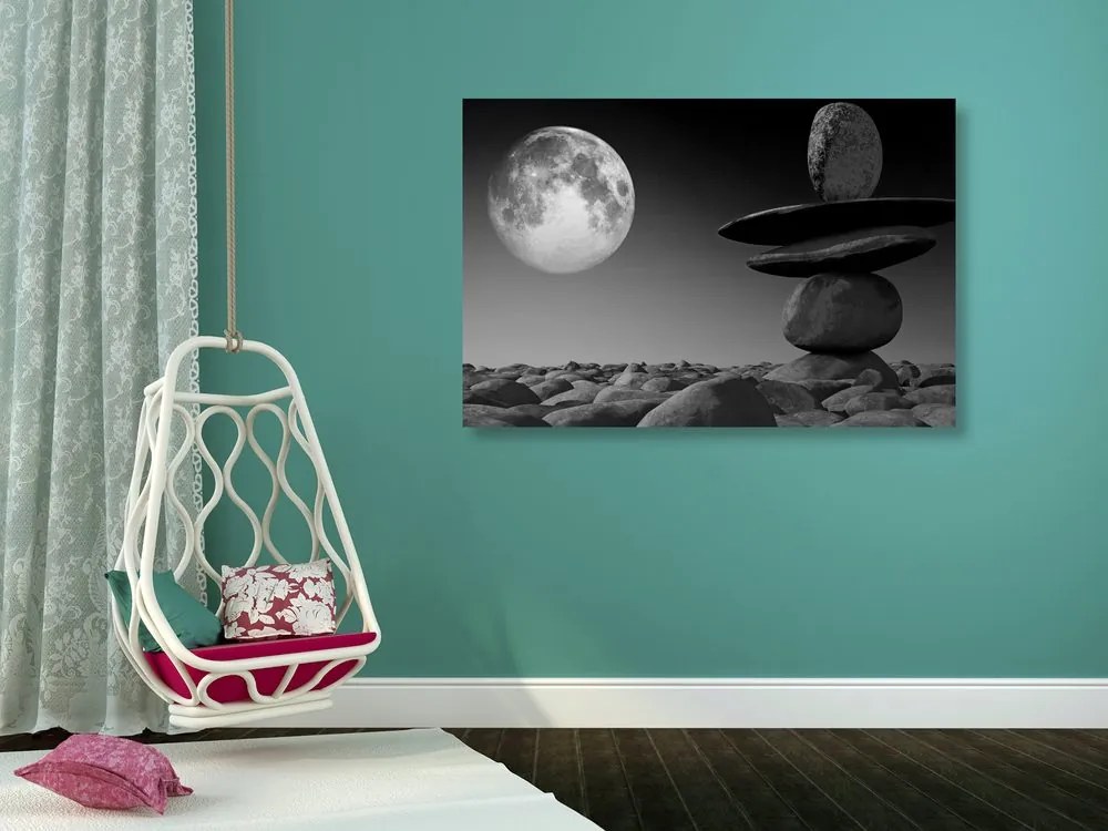 Quadro su tela – Pietre impilate alla luce della luna in bianco e nero