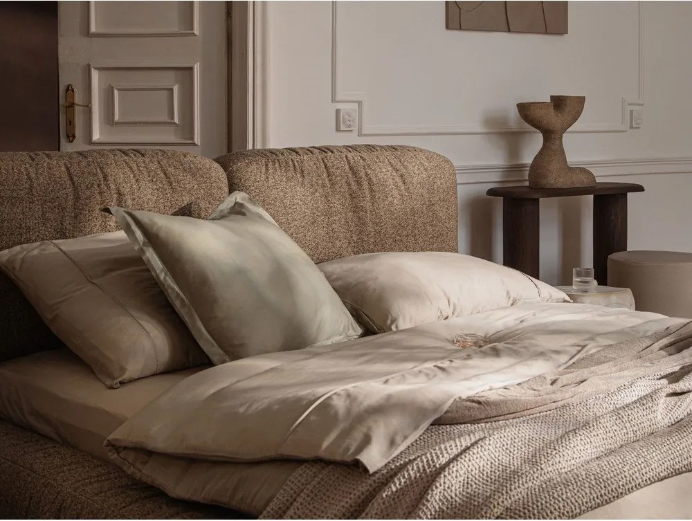 Letto matrimoniale imbottito marrone con contenitore con rete inclusa 160x200 cm Martina – Micadoni