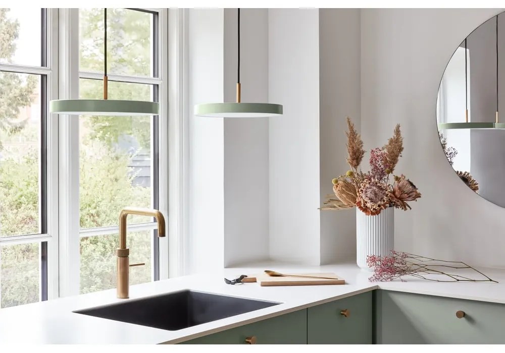 Lampada a sospensione LED verde chiaro con paralume in metallo ø 31 cm Asteria Nuance Mini - UMAGE