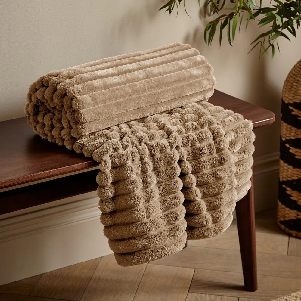 Coperta in micropile 130x170 cm Cosy Ribbed - Catherine Lansfield