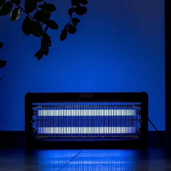 Trappola elettrica per insetti 2x15W/230V, copertura 120 m²