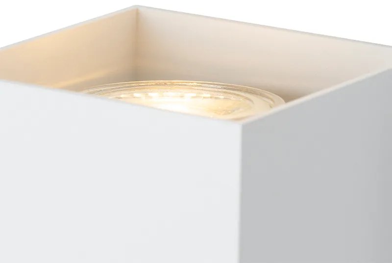 Applique da parete quadrata di design bianca - Sabbir