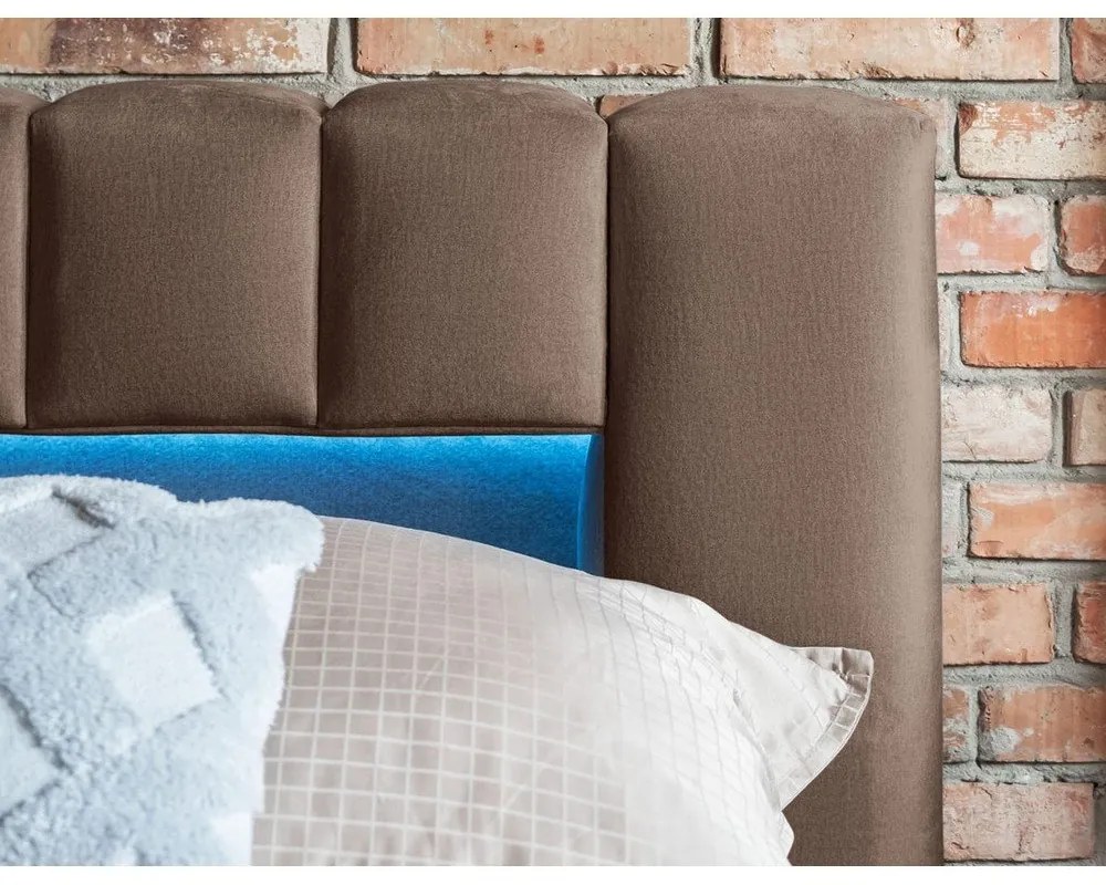 Letto matrimoniale imbottito marrone chiaro con contenitore con rete inclusa 140x200 cm Lamica – ELTAP