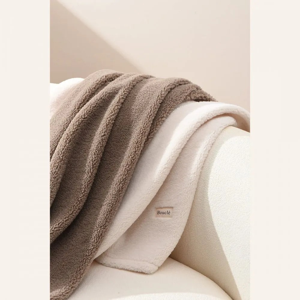 Coperta moderna crema chiaro Boucle 130 x 170 cm