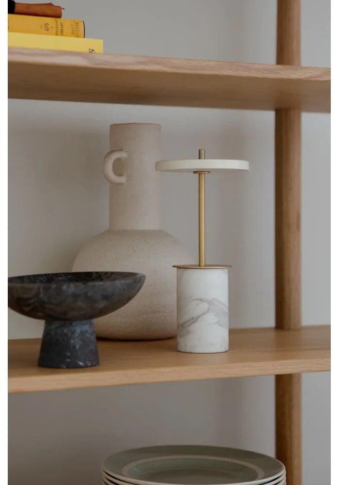 Lampada da tavolo dimmerabile a LED in marmo crema con paralume in metallo (altezza 25,5 cm) Asteria Move Mini - UMAGE