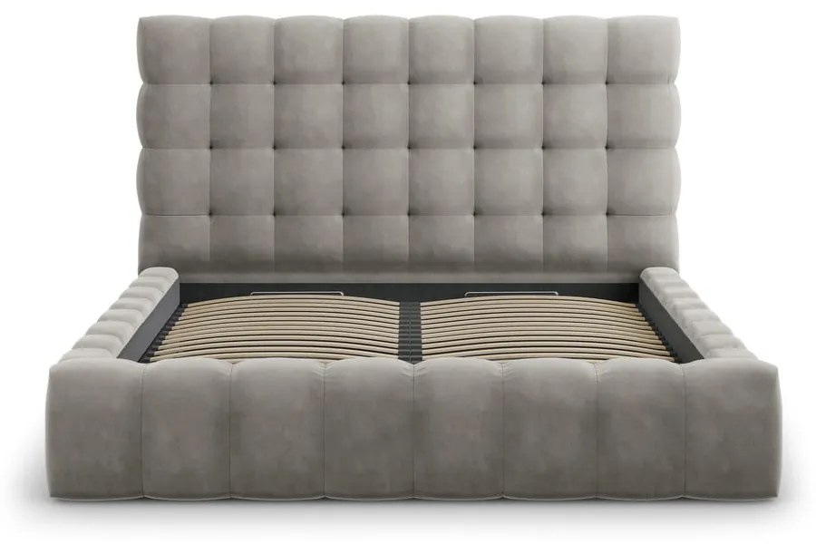 Letto matrimoniale imbottito grigio chiaro con contenitore con griglia 180x200 cm Bali - Cosmopolitan Design
