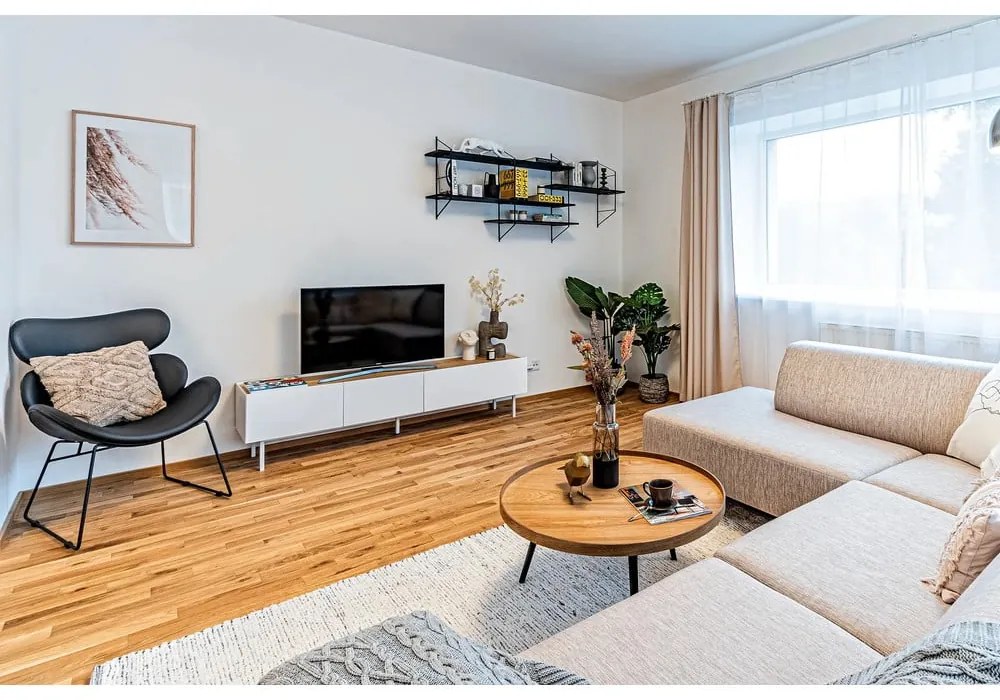 Tappeto color crema in cotone tessuto a mano 60x110 cm Reimagine – Universal