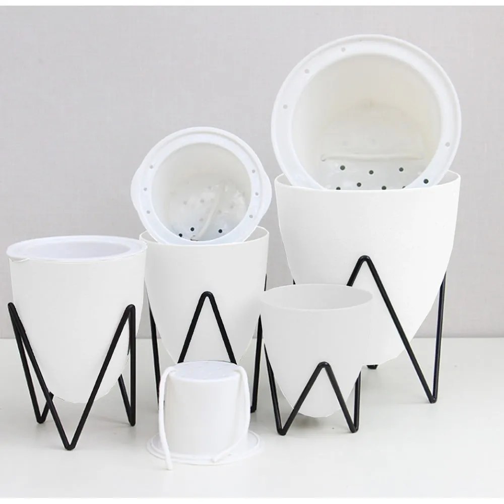 Vaso autoinnaffiante in plastica ø 19 cm Poppy - Tomasucci