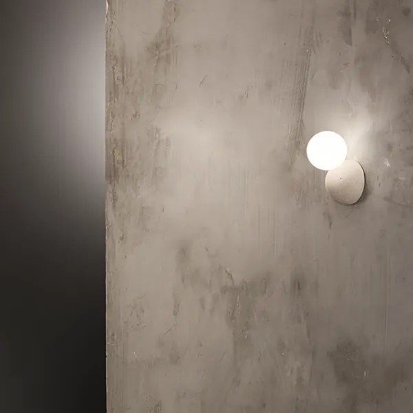 Applique ROCK 12 cm in cemento Bianco e vetro soffiato satinato