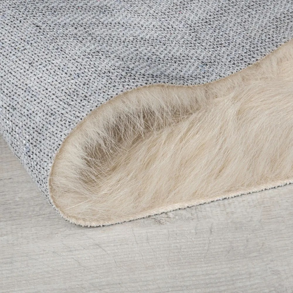 Tappeto in pelliccia sintetica beige 80x150 cm Alpine Faux Fur - Flair Rugs
