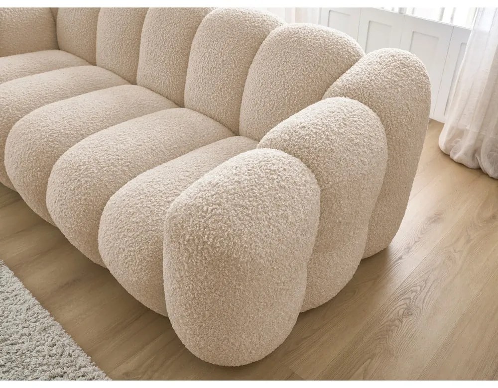 Divano marrone chiaro con rivestimento in bouclé 232 cm Hippolyte – Bobochic Paris