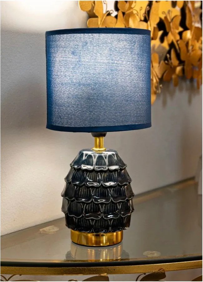 Lampada da tavolo blu in ceramica con paralume in tessuto (altezza totale 30,5 cm) Pigny – Mauro Ferretti