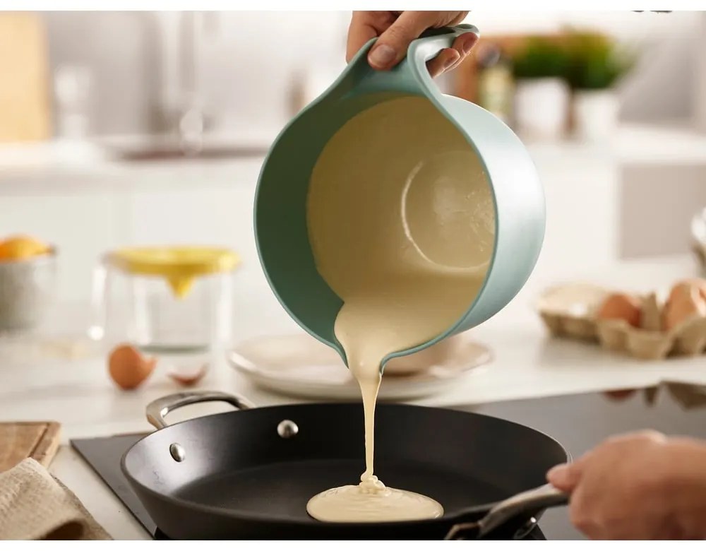 Contenitore di miscelazione con misurino e pressa per agrumi 3 pz. Nest - Joseph Joseph