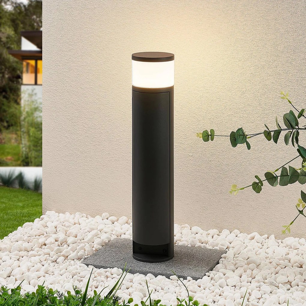 ELC Demeran colonnina prese con luce