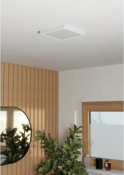 Eglo 901336 - Plafoniera da bagno FUEVA LED/10,5W/230V 22x22cm IP44 bianca