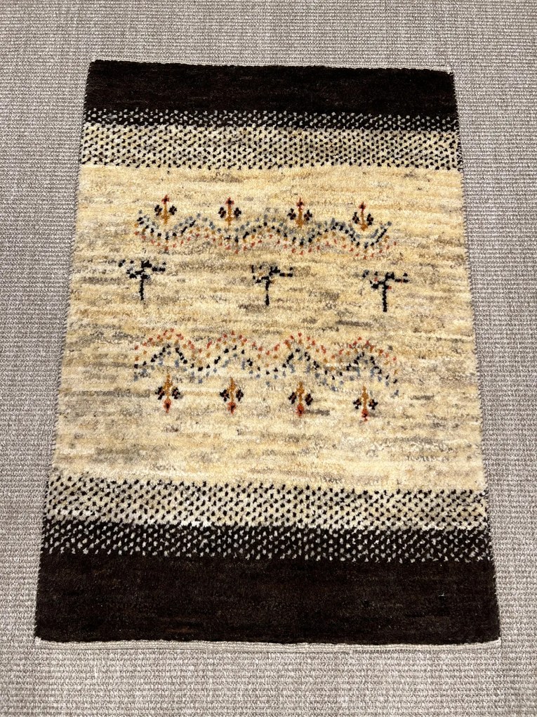 Gabbeh Tappeto 90 x 60 Beige (Iran) Annodato A Mano