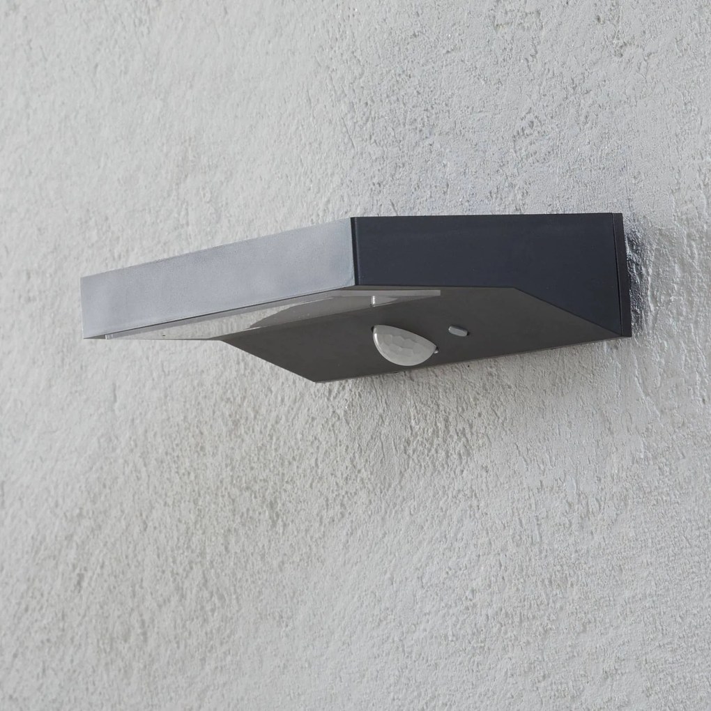 Lindby Applique da esterni LED solare Maresia, sensore, antracite Maresia, Alluminio / Grigio / Zincato, Plastica, Moderno, Lampada solare da esterni