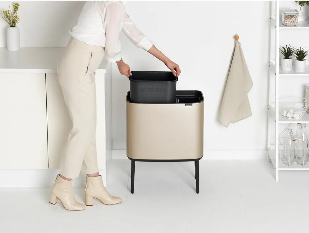 Bidone in acciaio touch per raccolta differenziata in oro 34 l Bo Touch Bin - Brabantia