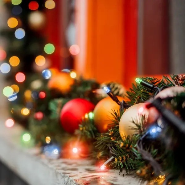 Brilagi - Catena luminosa natalizia per esterni a LED, 200 LED, 2 funzioni, 25 m, IP44, multicolore