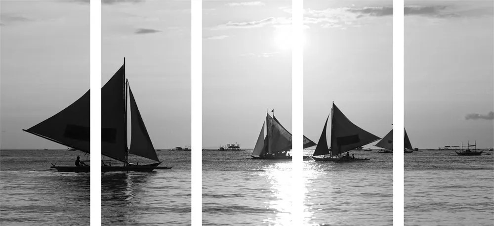 Quadri 5 pezzi – Splendido tramonto sul mare in bianco e nero