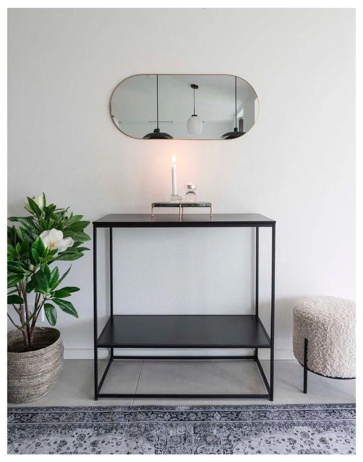 Poggiapiedi color crema con rivestimento in pelliccia sintetica Alford – House Nordic