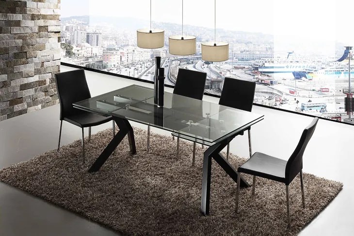 Tavolo allungabile Tokyo Glass disponibile in tre colorazioni