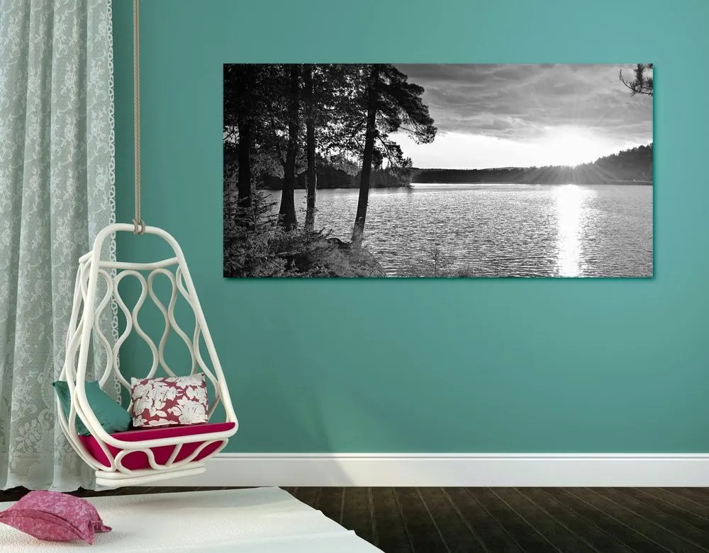 Quadro su tela – Tramonto sul lago in bianco e nero