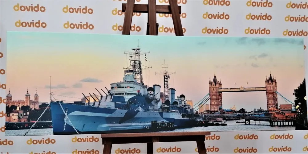 Stampa su tela – Splendida barca sul fiume Tamigi a Londra