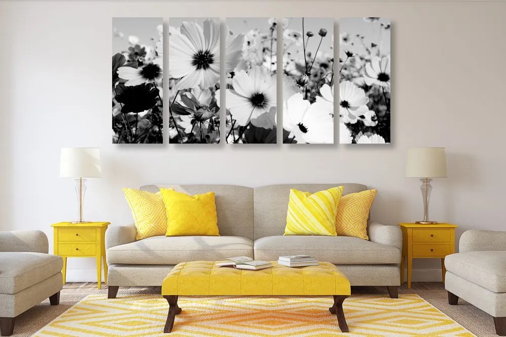 Quadri 5 pezzi – Prato di fiori primaverili in bianco e nero