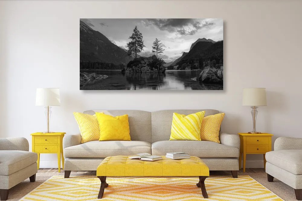 Stampa su tela – Paesaggio montano sul lago in bianco e nero