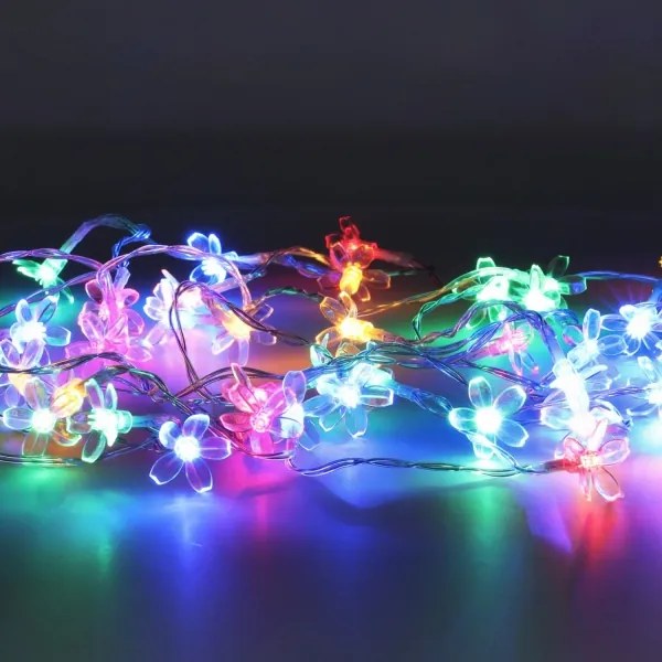 Catena solare LED RGB 50xLED/0,12W/1,2V 1xAA IP44 600 mAh