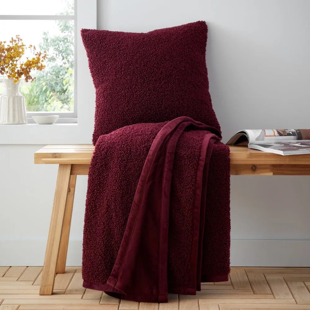 Coperta rossa in micropile 130x170 cm Velvet Boucle - Catherine Lansfield