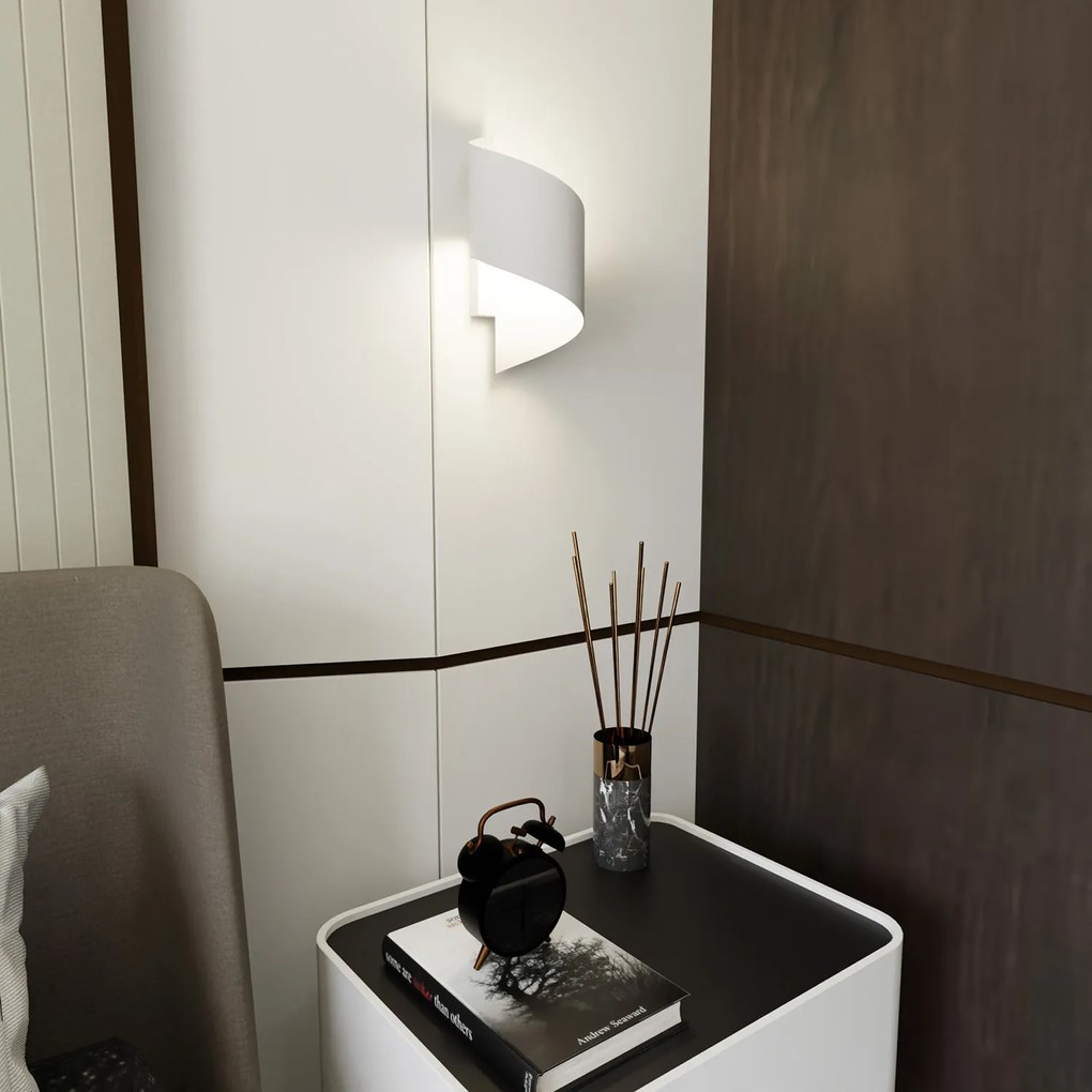 Applique Moderna 1 Luce Ubbe A Fascia In Acciaio Bianco