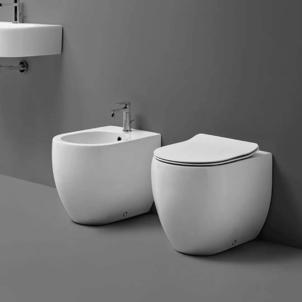 Coppia Di Sanitari a Terra Traslato Kerasan "Flo 52" Bianco Lucido