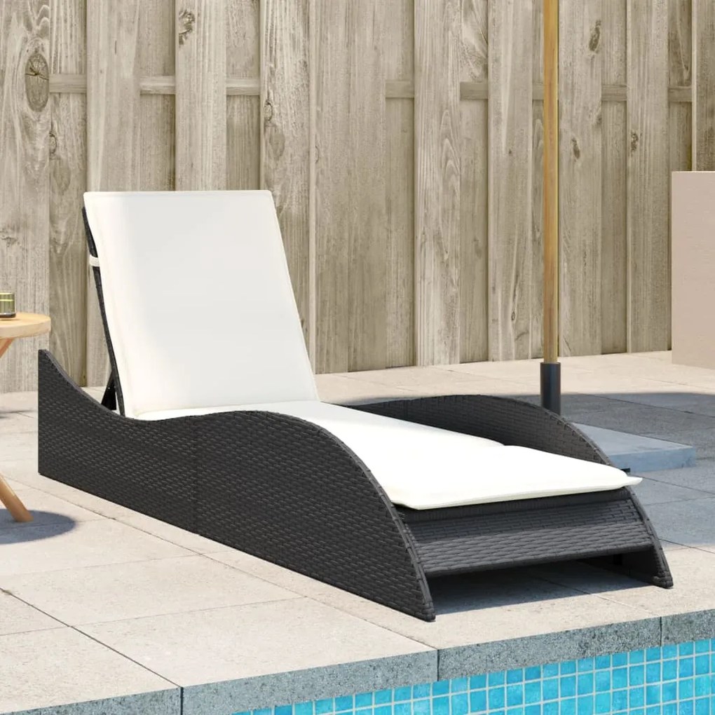 Lettino prendisole con cuscino nero 60x205x73 cm in polyrattan