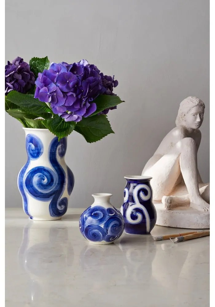 Vaso in gres blu dipinto a mano Tulle - Kähler Design