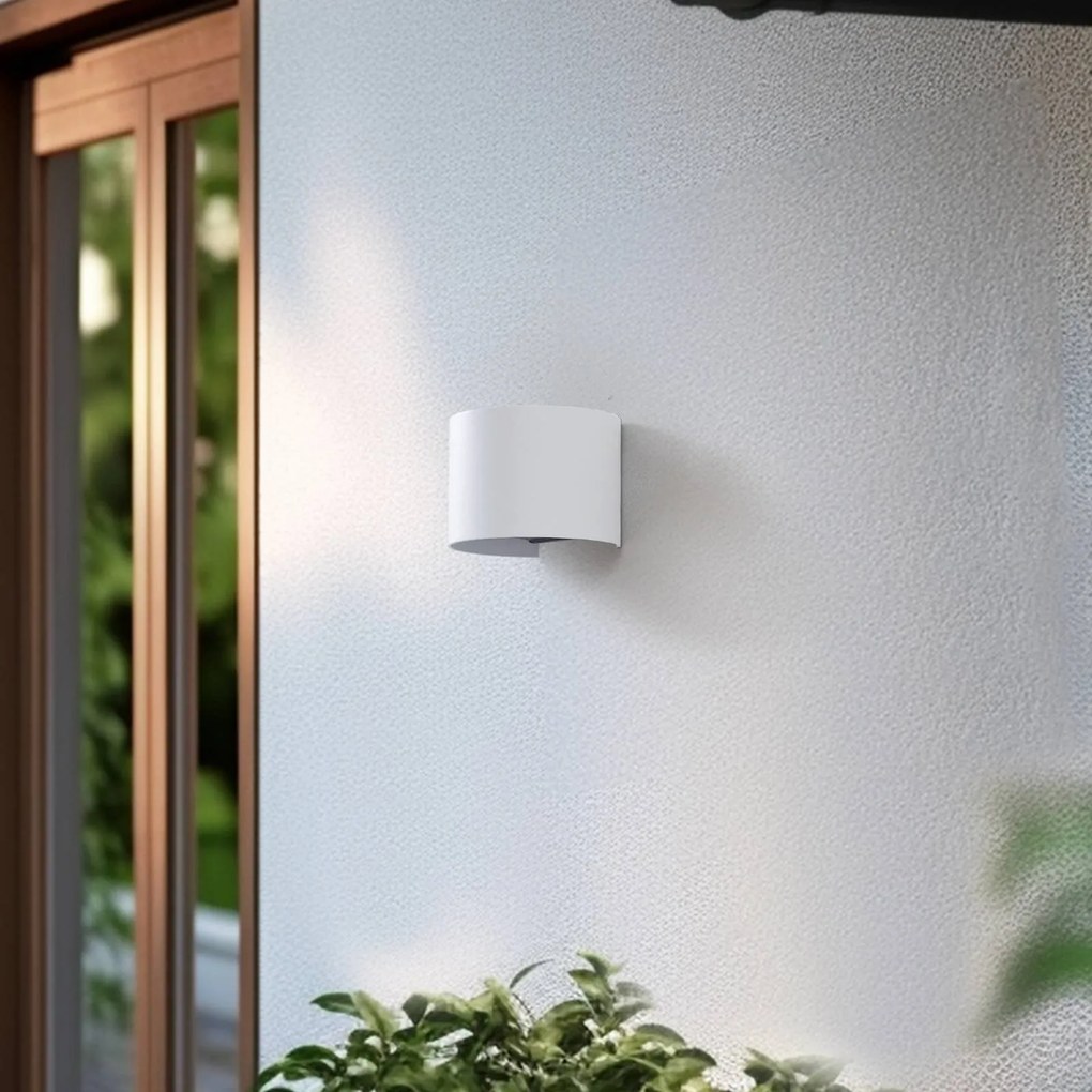 Lindby Smart LED applique da esterno Dara bianco rotondo CCT RGB Tuya Lindby, dimmerabile, Bianco / Opale, Plastica, Moderno