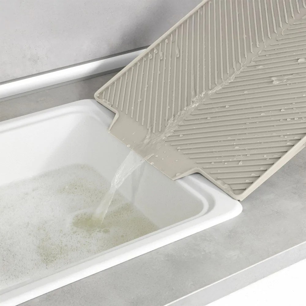 Tappetino scolapiatti beige in plastica 34x40 cm Nelia – Wenko