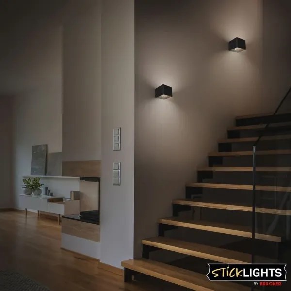 Briloner 3879015 - Lampada LED da parete ricaricabile con sensore BORRA, 1,5W/5V, batteria 3600 mAh, nera