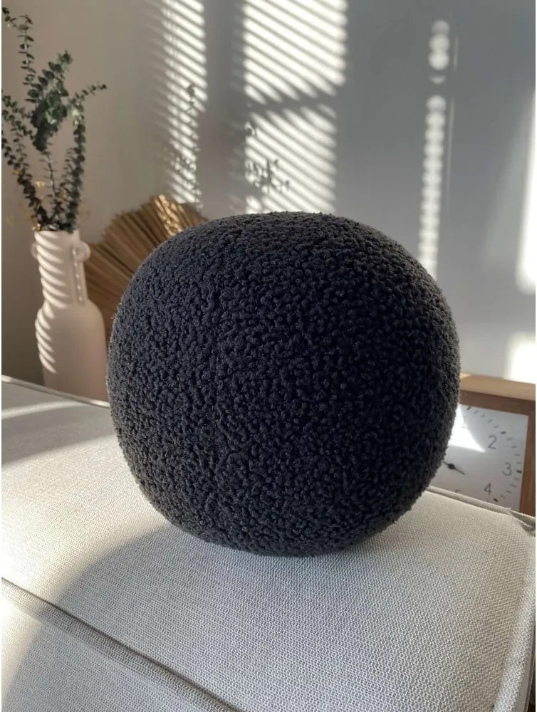 Cuscino decorativo in bouclé ø 25 cm Top – Mioli Decor