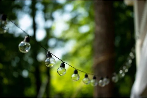 Catena luminosa decorativa solare a LED 20xLED/8 funzioni 500 mAh 7,6 m IP67 bianco caldo