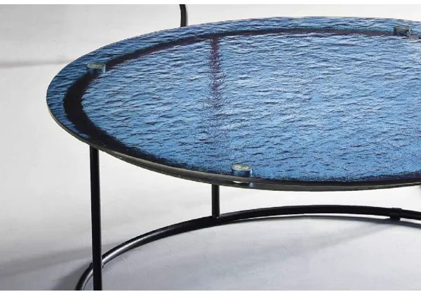 Tavolino IAGO 90 con struttura in metallo e piano tondo in vetro Blu