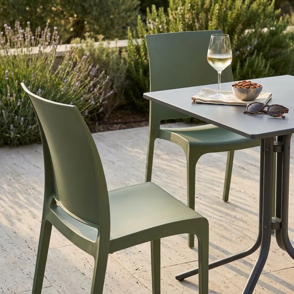 VOLGA - sedia da giardino in plastica