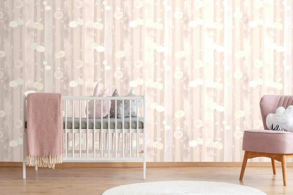 Carta da parati – Uccellini sugli alberi con sfondo rosa