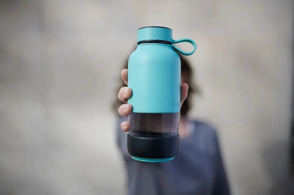 Bottiglia bottiglia da viaggio turchese in vetro 500 ml To Go – Lékué