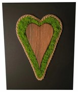 Quadro di muschio con cuore di legno e corda 40 x 30 cm